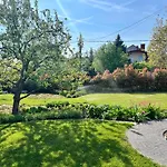 Neon Balaton, Large Botanical Garden, Bicycles, Pet&family Friendly, Outside Kitchen, Чопак