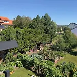 Neon Balaton, Large Botanical Garden, Bicycles, Pet&family Friendly, Outside Kitchen, Апартаменты