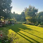 Апартаменты Neon Balaton, Large Botanical Garden, Bicycles, Pet&family Friendly, Outside Kitchen, *