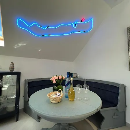 Apartament Neon Balaton
