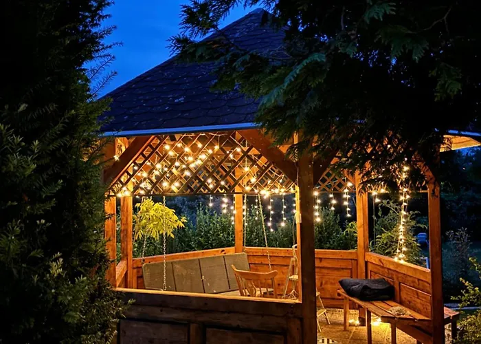 Apartament Neon Balaton, Large Botanical Garden, Bicycles, Pet&family Friendly, Outside Kitchen, Csopak