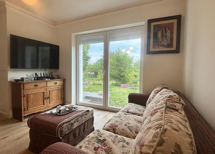 Apartament Neon Balaton, Large Botanical Garden, Bicycles, Pet&family Friendly, Outside Kitchen, *