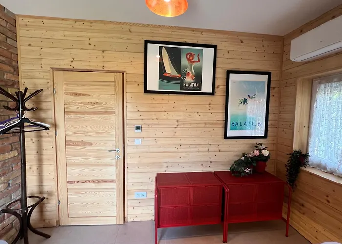 Apartment Neon Balaton, Large Botanical Garden, Bicycles, Pet&family Friendly, Outside Kitchen, Csopak