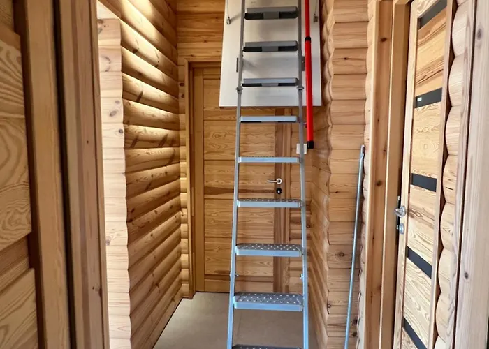 Neon Balaton, Large Botanical Garden, Bicycles, Pet&family Friendly, Outside Kitchen,