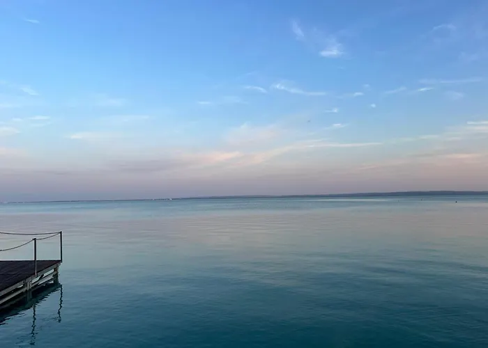 Neon Balaton, Large Botanical Garden, Bicycles, Pet&family Friendly, Outside Kitchen, Csopak