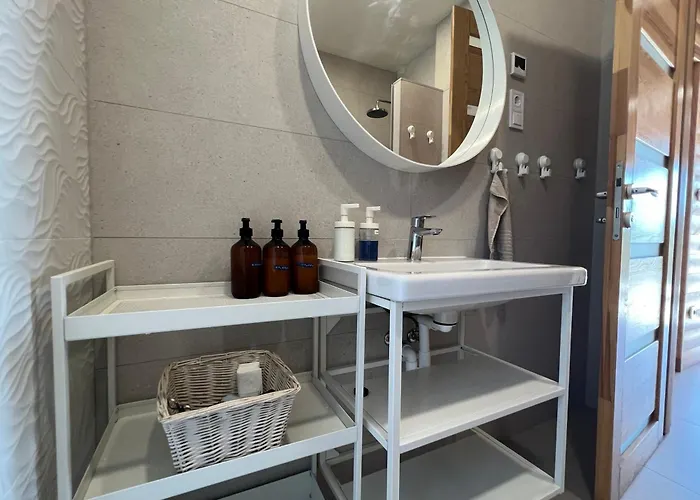 Apartament Neon Balaton, Large Botanical Garden, Bicycles, Pet&family Friendly, Outside Kitchen, Csopak